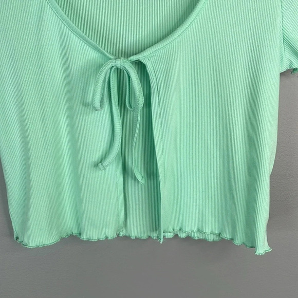 5/$25 STREETWEAR SOCIETY Mint Green Rib Crop Top Lettuce Hem Tied Front Size M - Picture 4 of 9